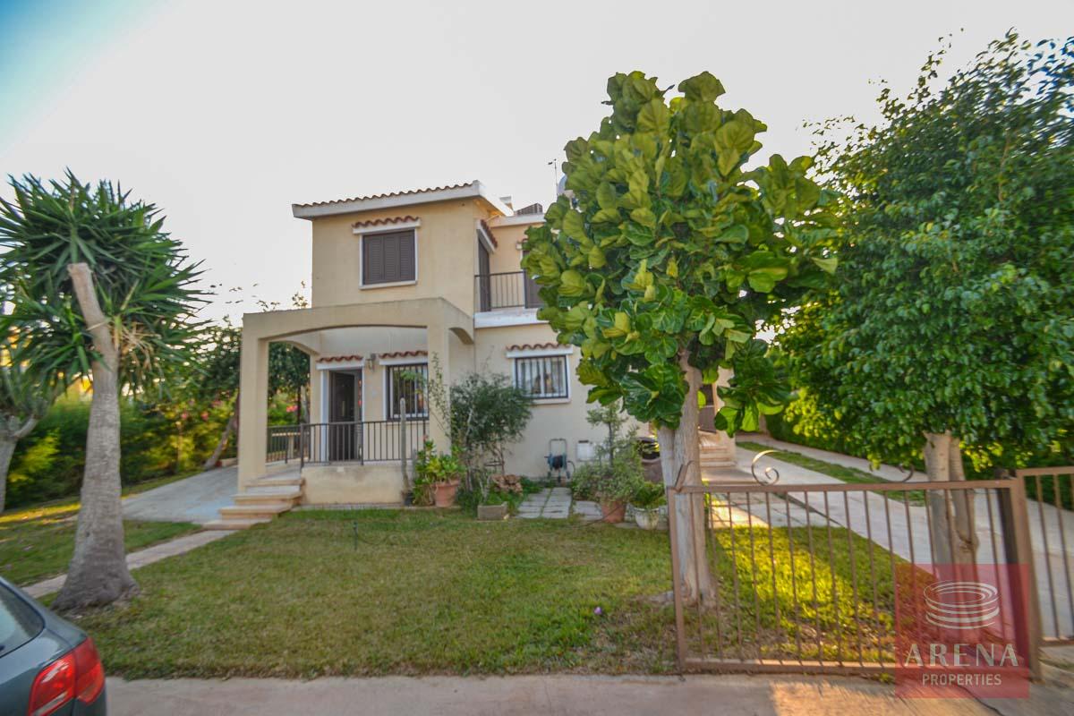 1 House in Pernera 1550