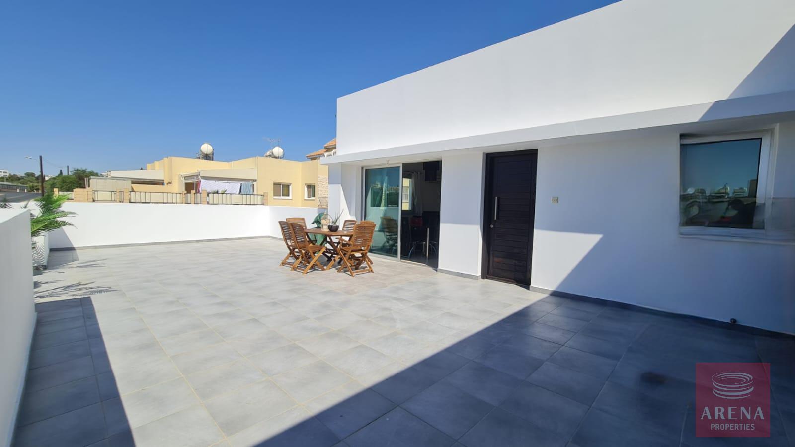 Penthouse in Kapparis with Deeds