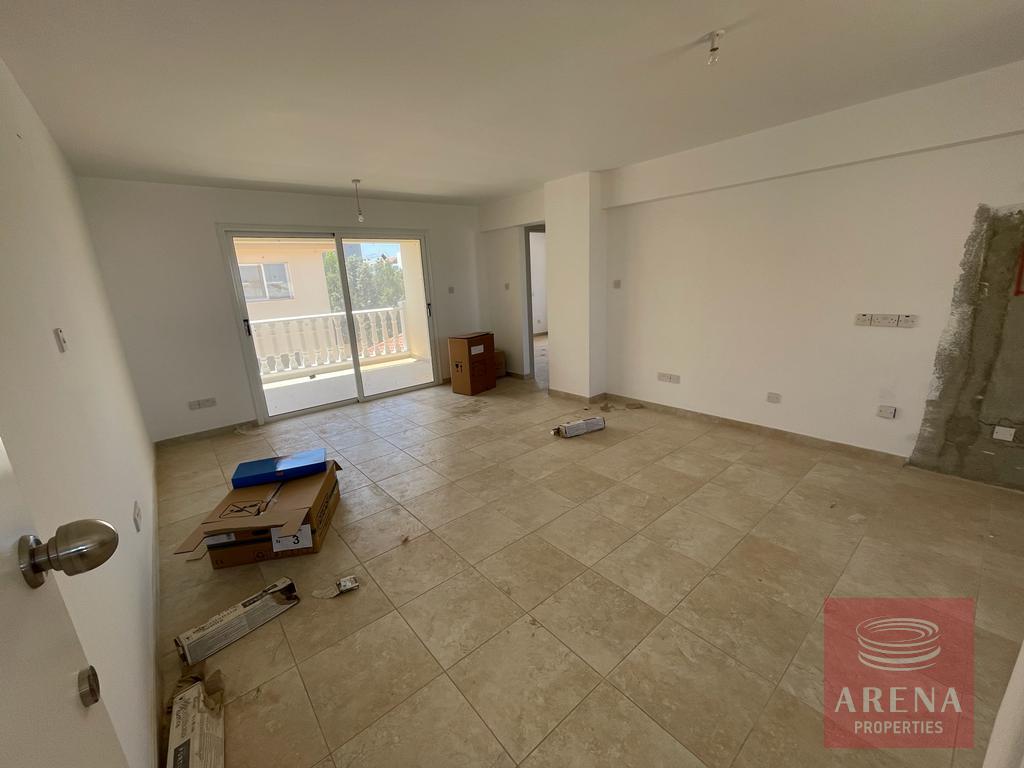 2ND FLOOR APARTMENT IN KAPPARIS - LIVING AREA