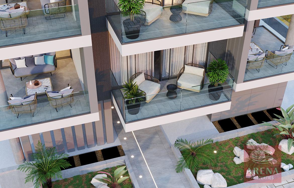 3 BED PENTHOUSE IN MARINA AREA TO BUY