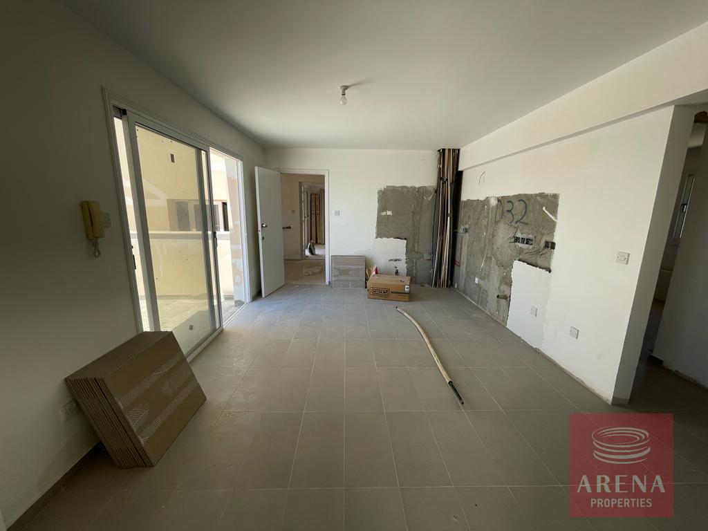 Apt with Large Veranda for sale