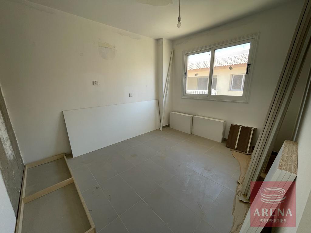 Apt with Large Veranda to buy