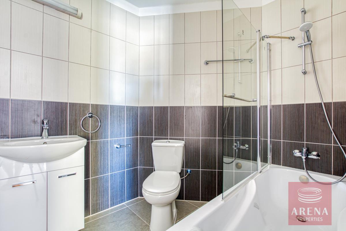 apt in Kapparis with Deeds - bathroom