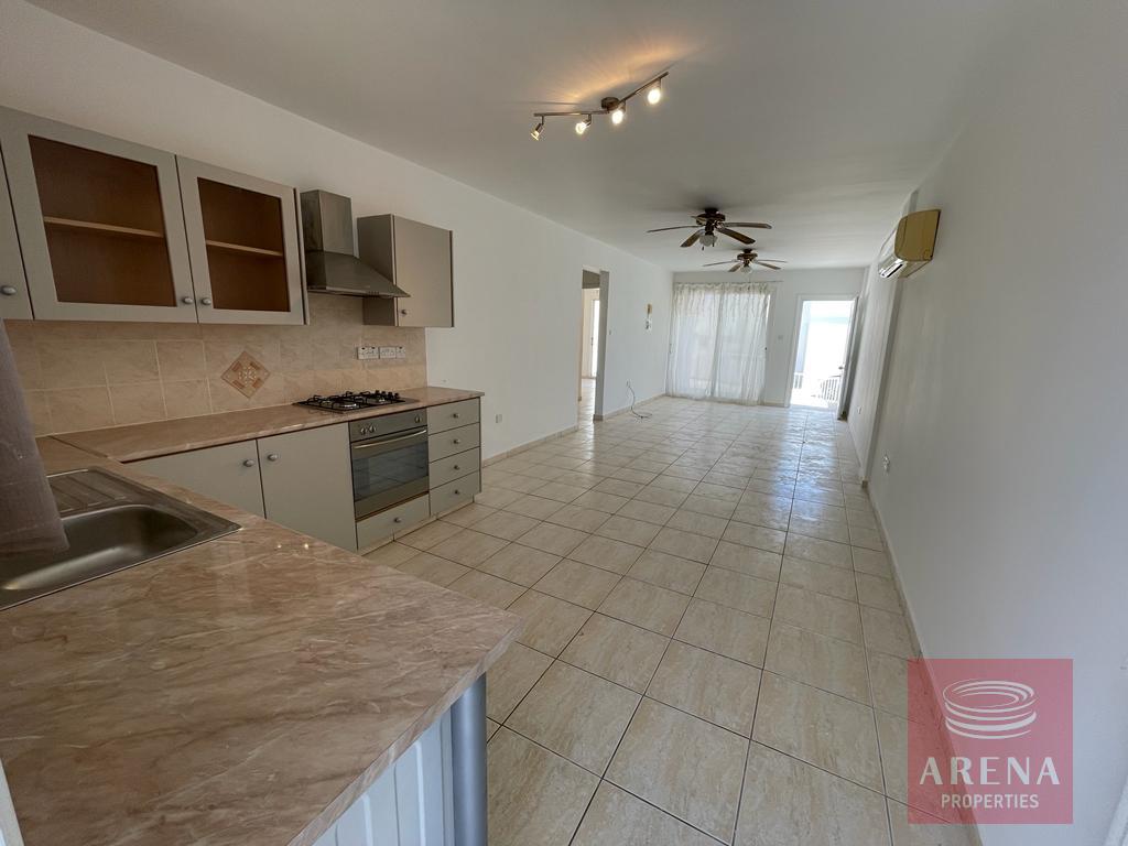 For sale ground floor apartment in Paralimni living area