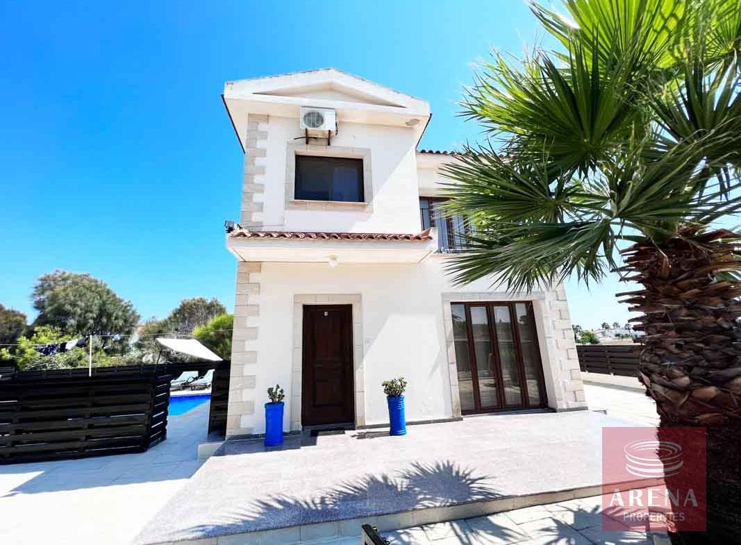 2 Bed Villa in Ayia Thekla for sale