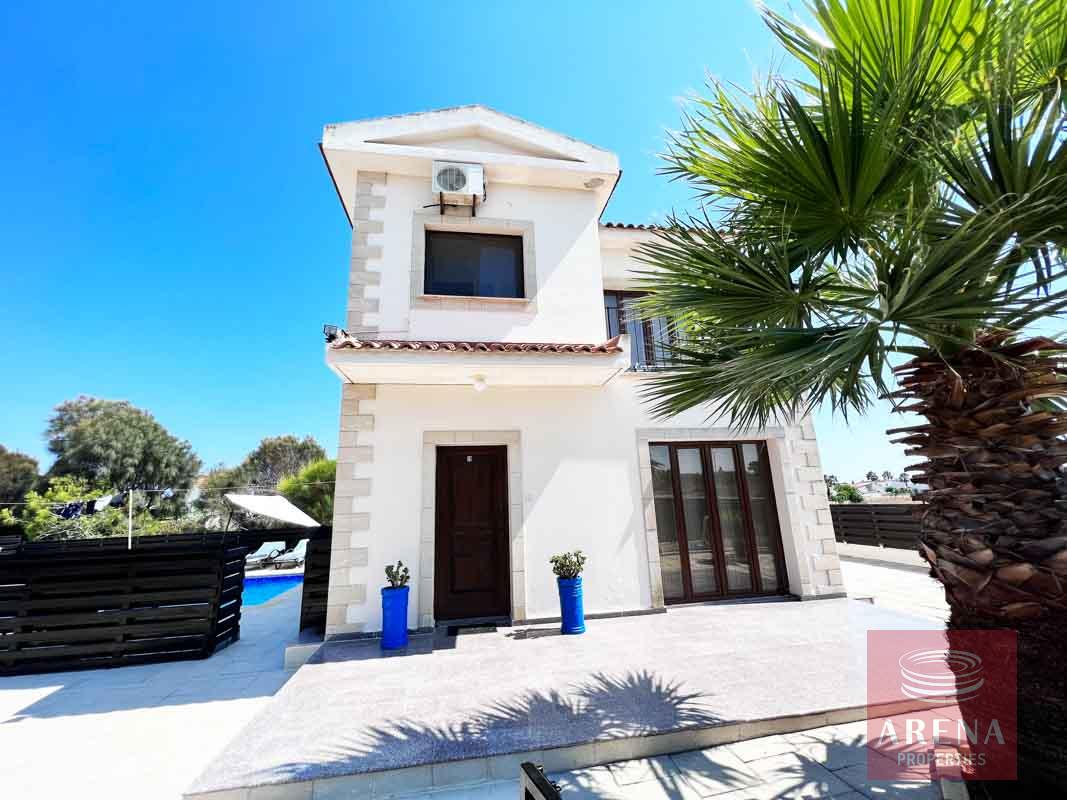 2 Bed Villa in Ayia Thekla for sale