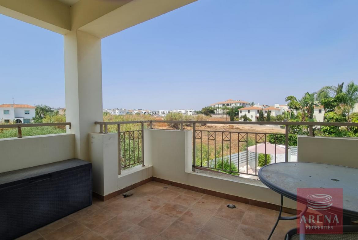 3 bed apt in pernera - balcony