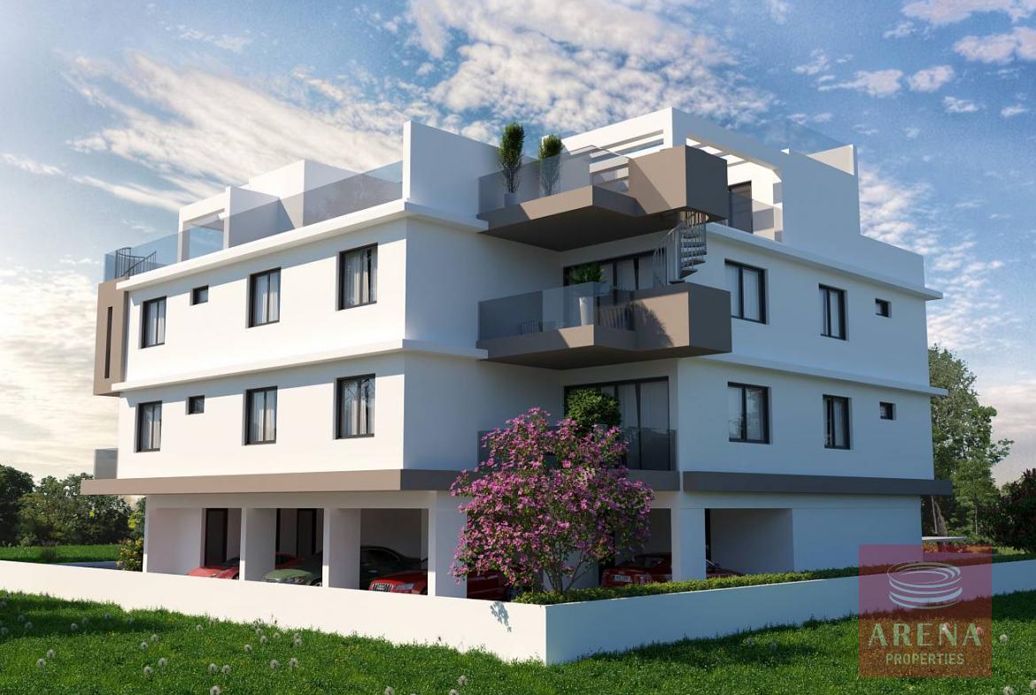 BUY APT IN LIVADIA