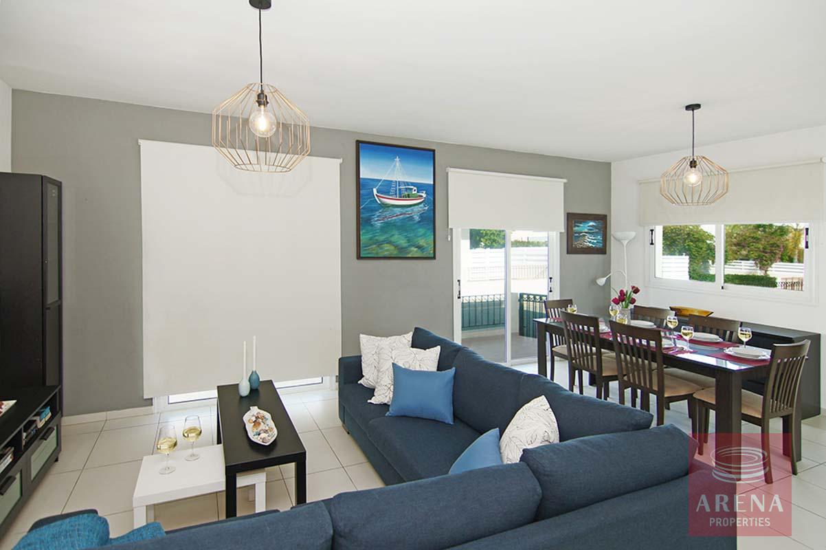 Villa resale Pernera - living area