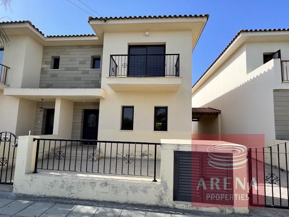 3 BED VILLA IN LIVADIA