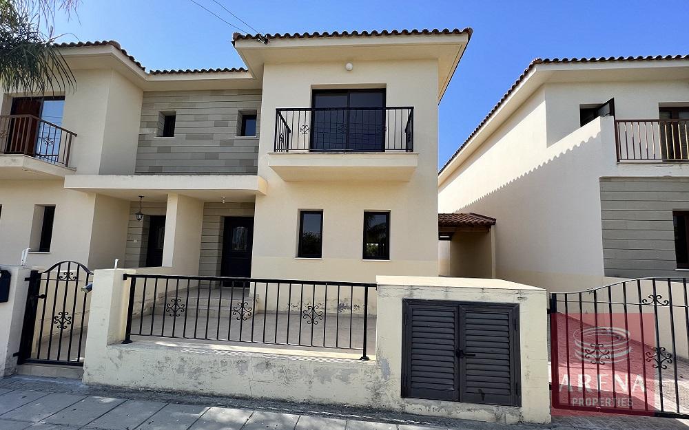 3 BED VILLA IN LIVADIA