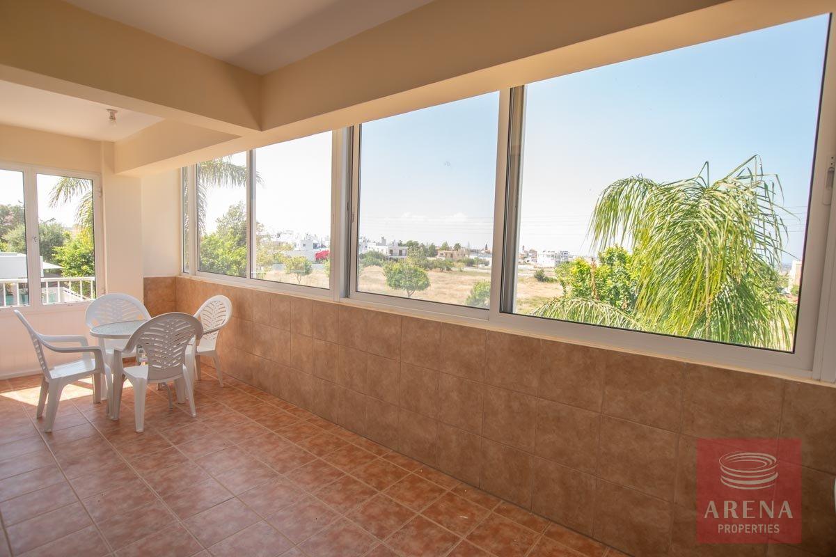 1 APT FOR RENT DERYNIA 5228