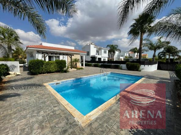 Bungalow for rent in Ayia Thekla