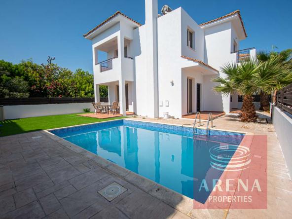 1 Villa in Pervolia for rent 5381
