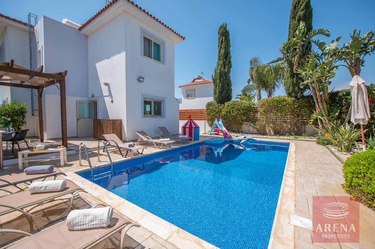 1 villa rent ayia thekla 5544