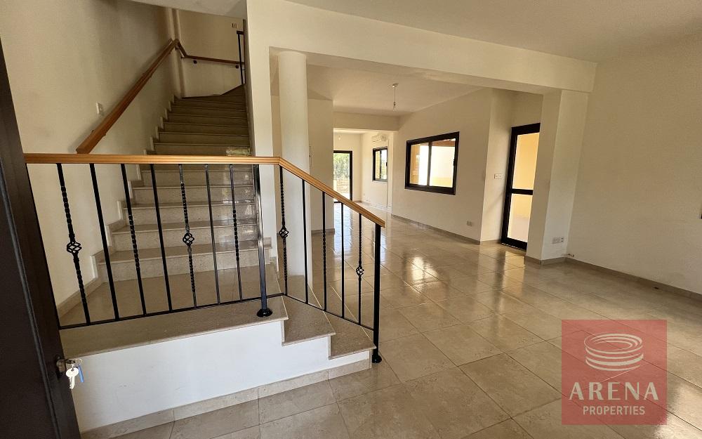 3 BED VILLA IN LIVADIA FOR SALE