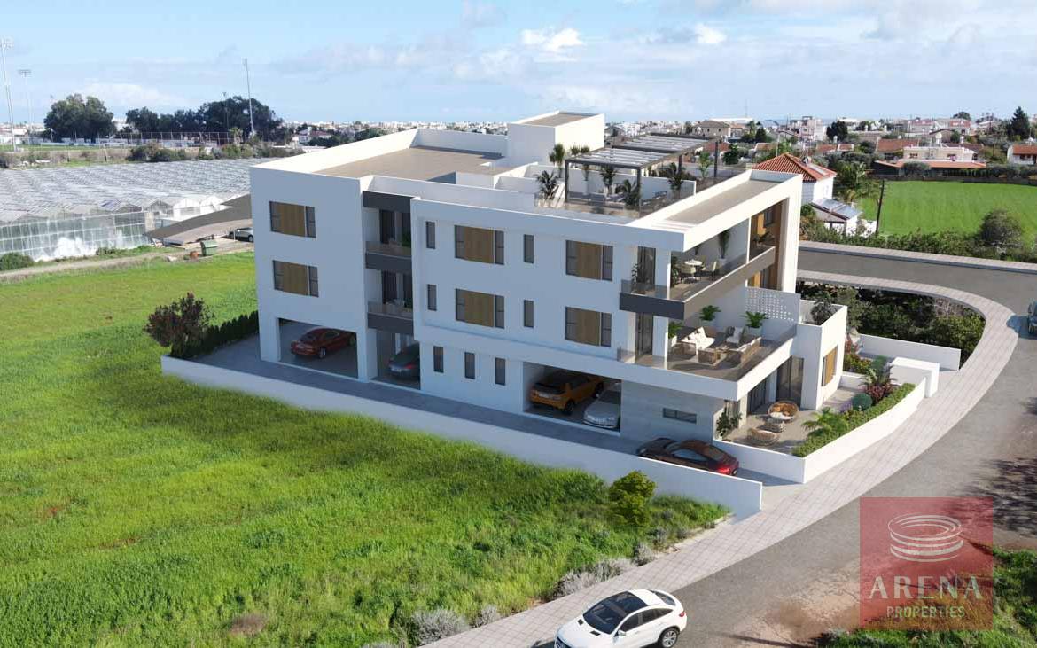 2 bed apts to buy in Derynia