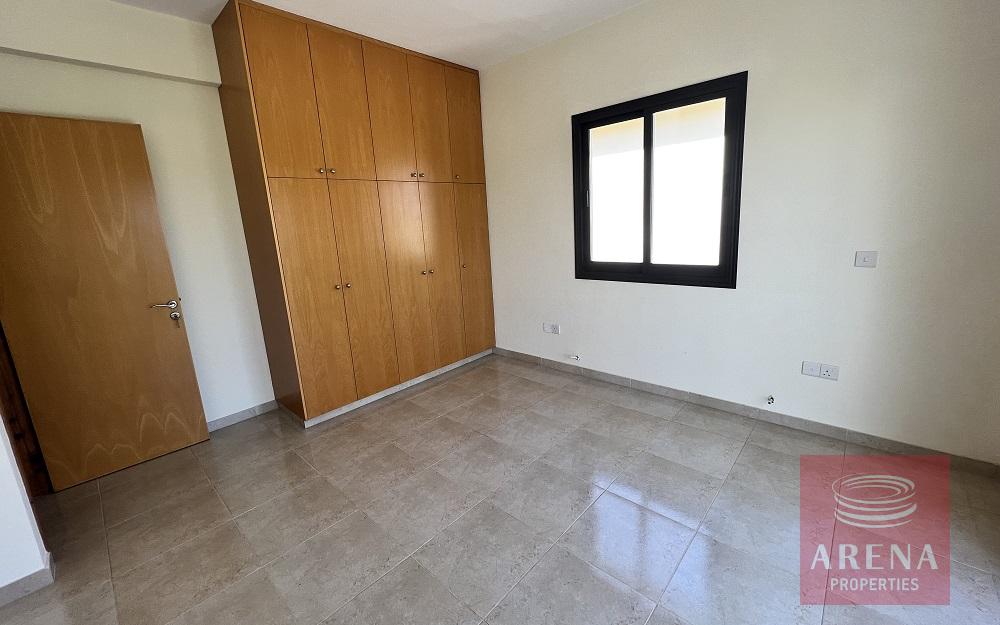 3 BED VILLA IN LIVADIA - BEDROOM
