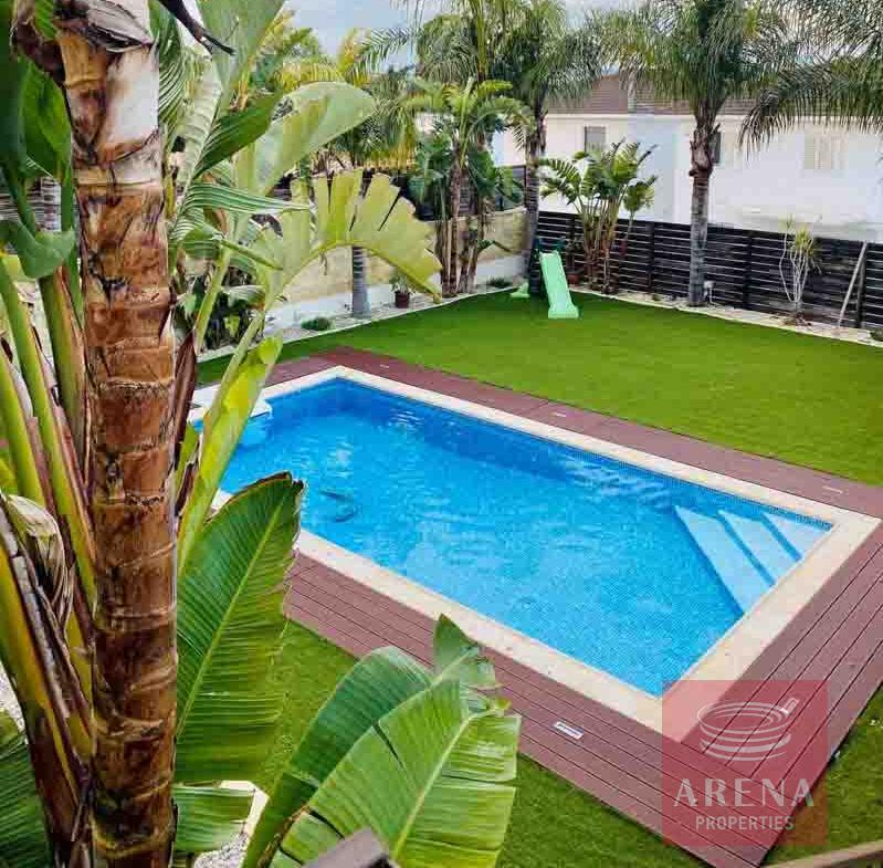 4 bed link det villa in Livadia - swimming pool