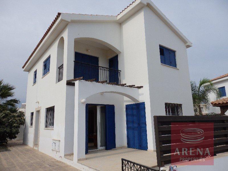 villa for rent 8