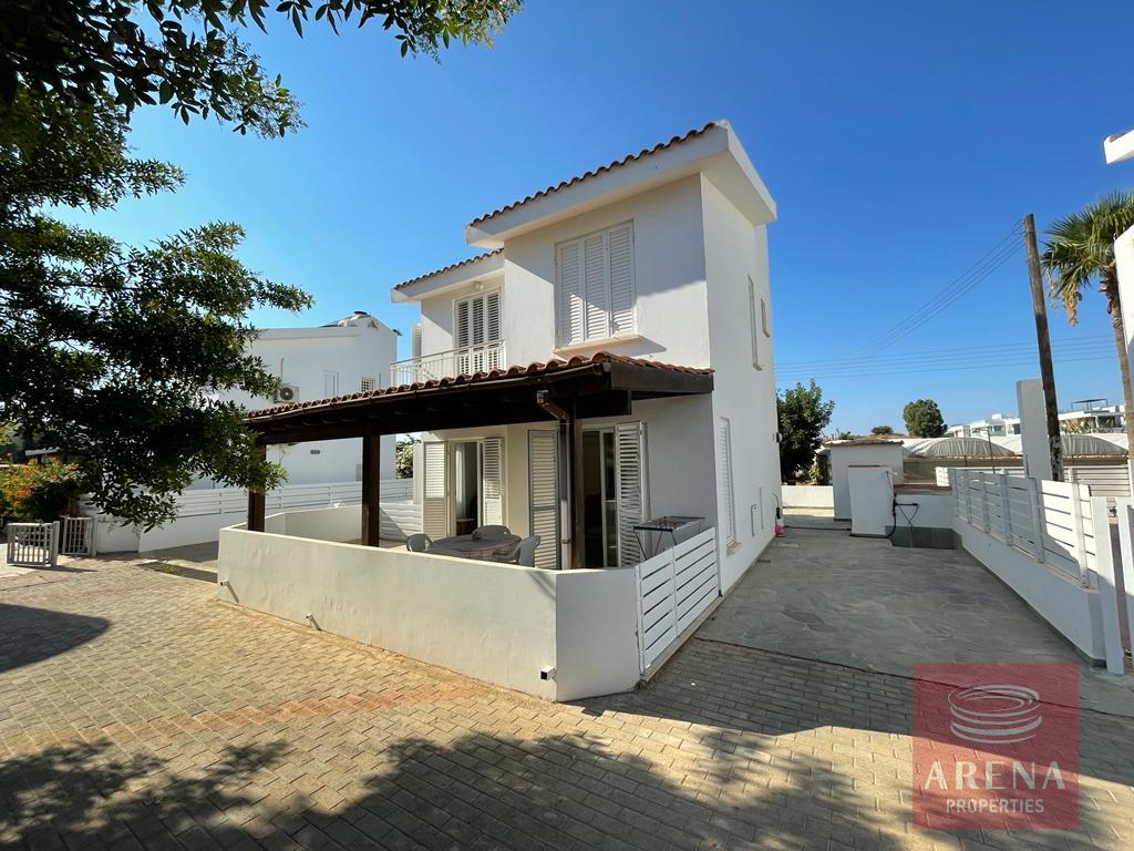 2 BED VILLA IN PERNERA