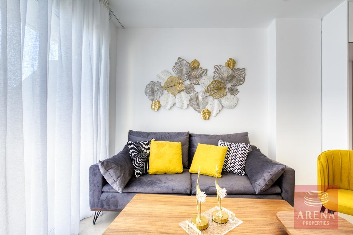 2 bed apt for sale in Paralimni