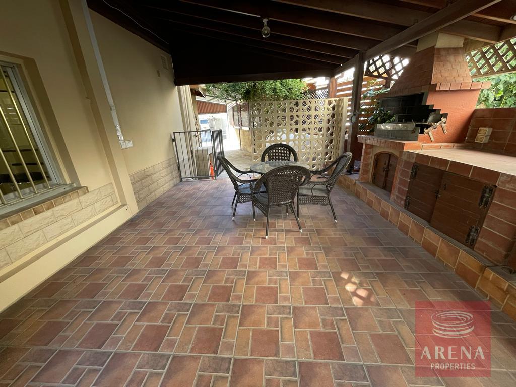 3 bed ground floor apartment in chrysopolitissa for sale