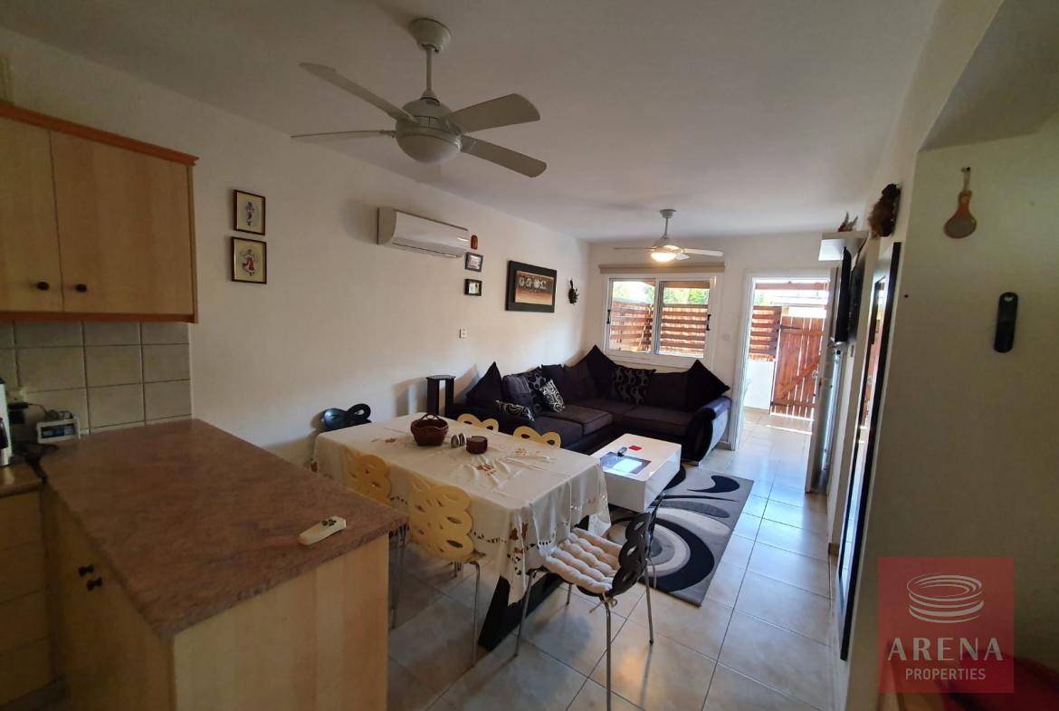 ground floor flat for rent in Kapparis - living area