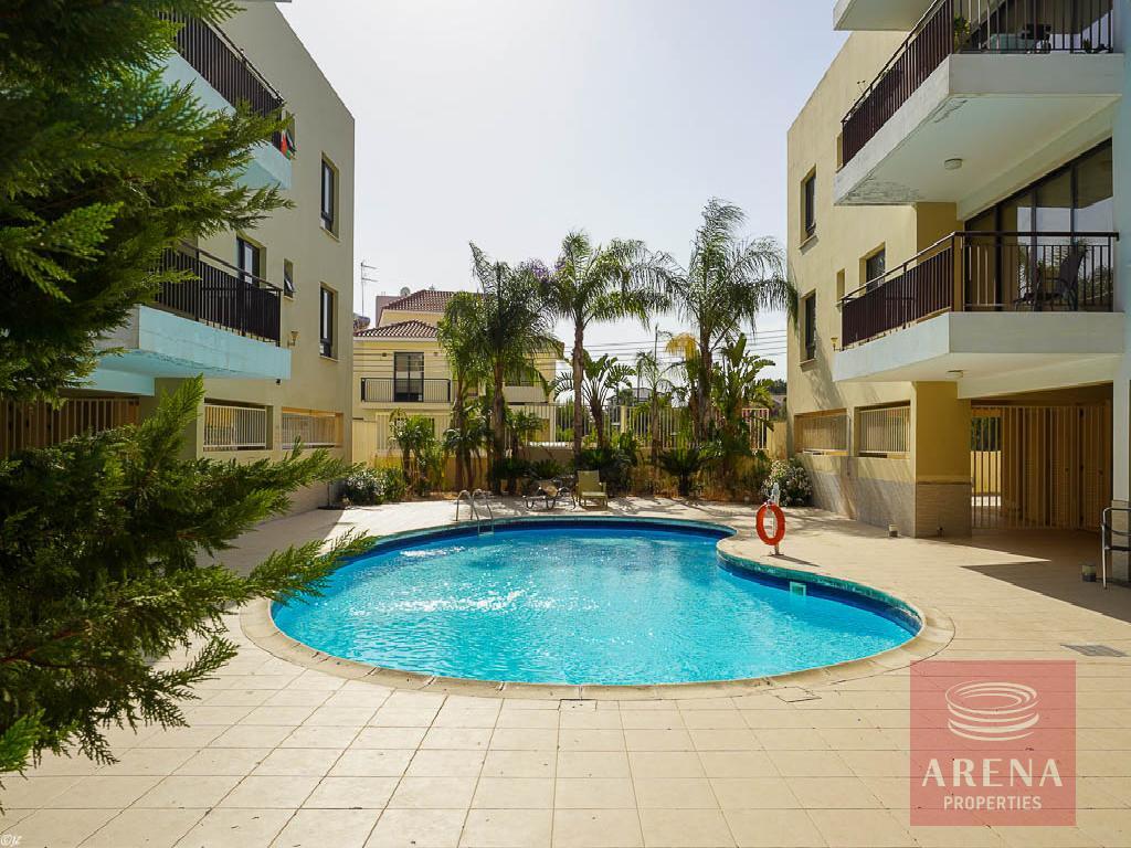 1 2 BED APT IN ALETHRIKO 6478