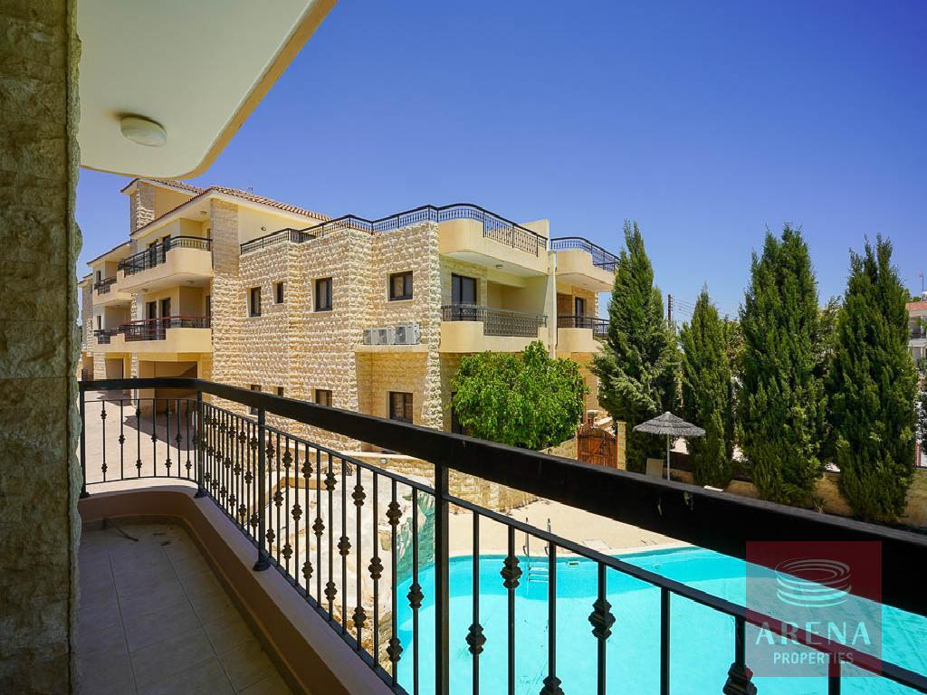 2 bed apt in Tersefanou