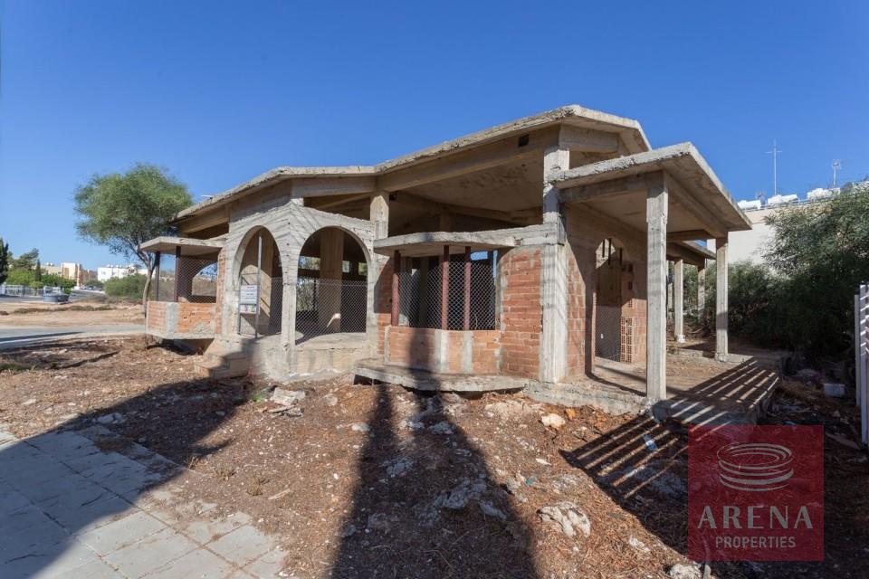1 Incomplete house in paralimni 6500