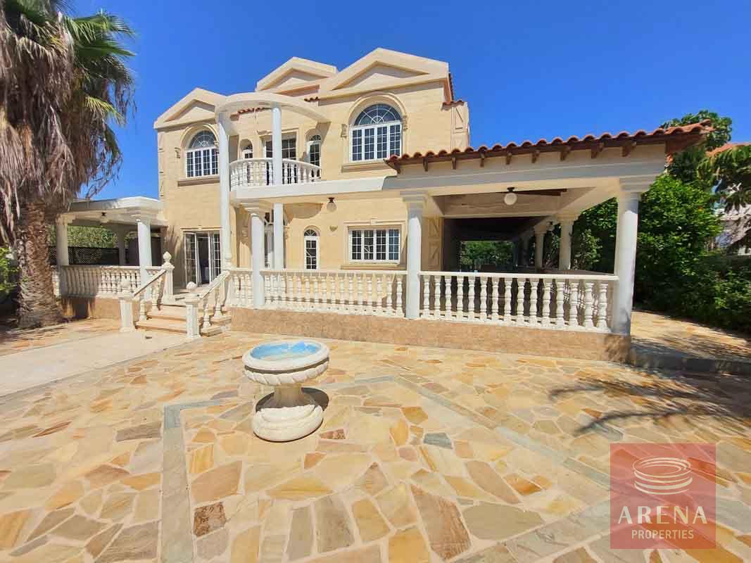 Villa in Ayia Napa to buy