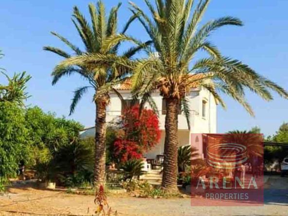 4 bed house in Maroni