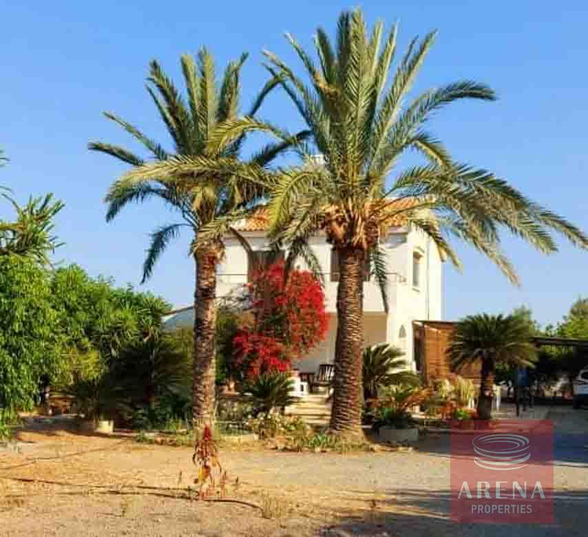 4 bed house in Maroni