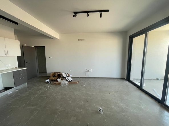 1 APT SOTIRA 6527 1