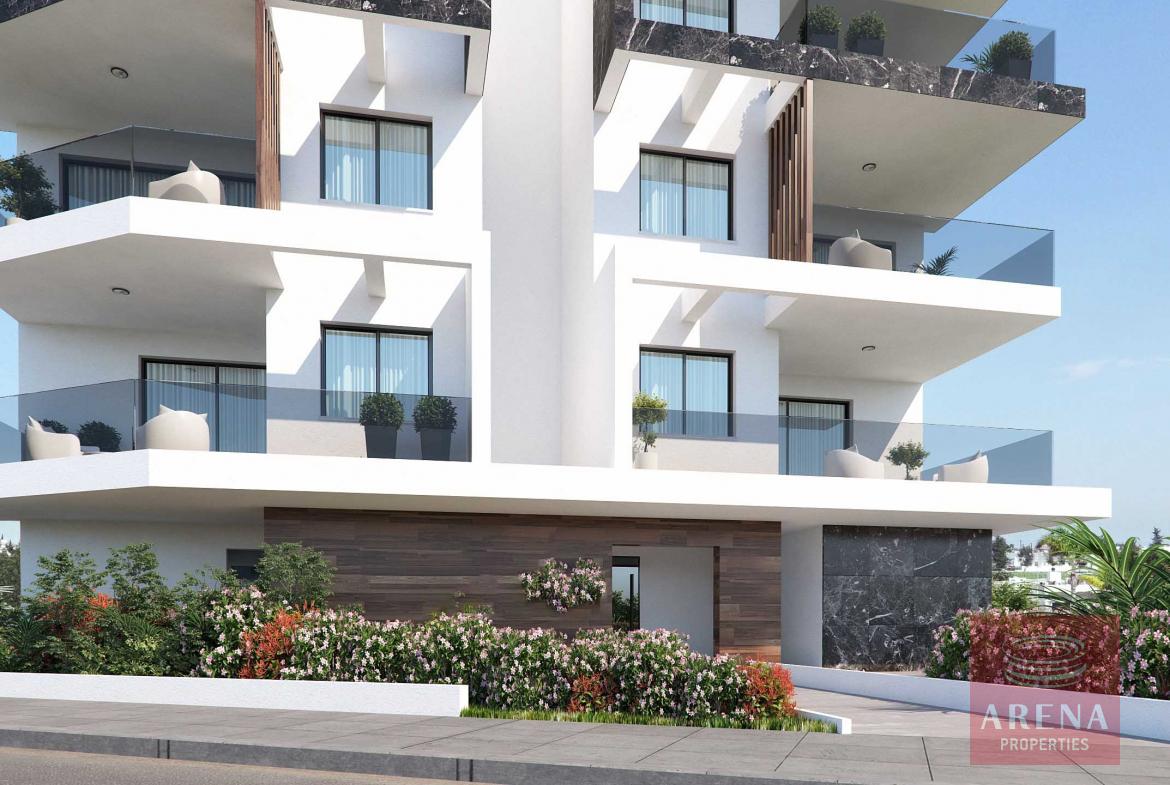 Residential Building in Livadia for sale