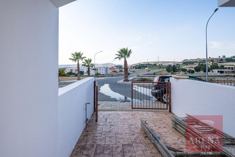 2 Bed Gf Apt for sale in pYLA - ENTRANCE