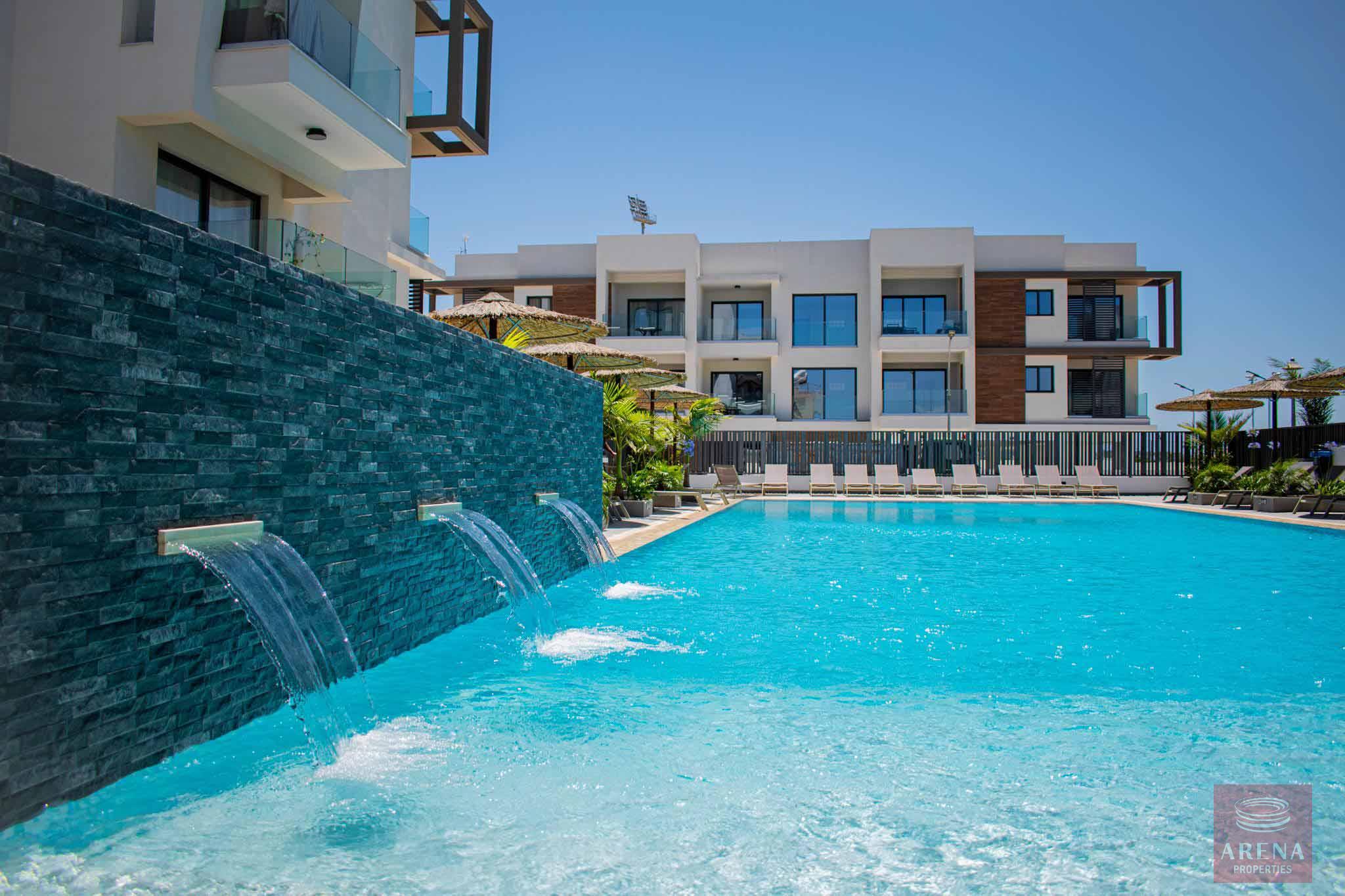 1 2 BED APT IN PARALIMNI 6593