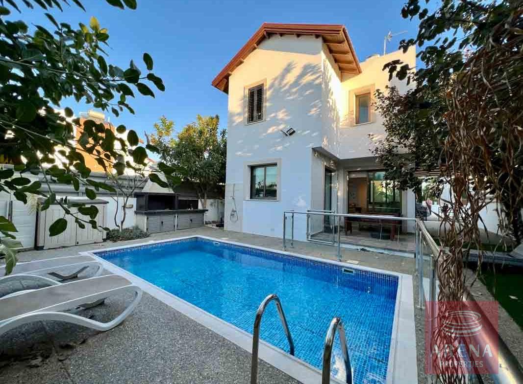 3 bed villa in Ayia Triada