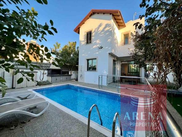 3 bed villa in Ayia Triada