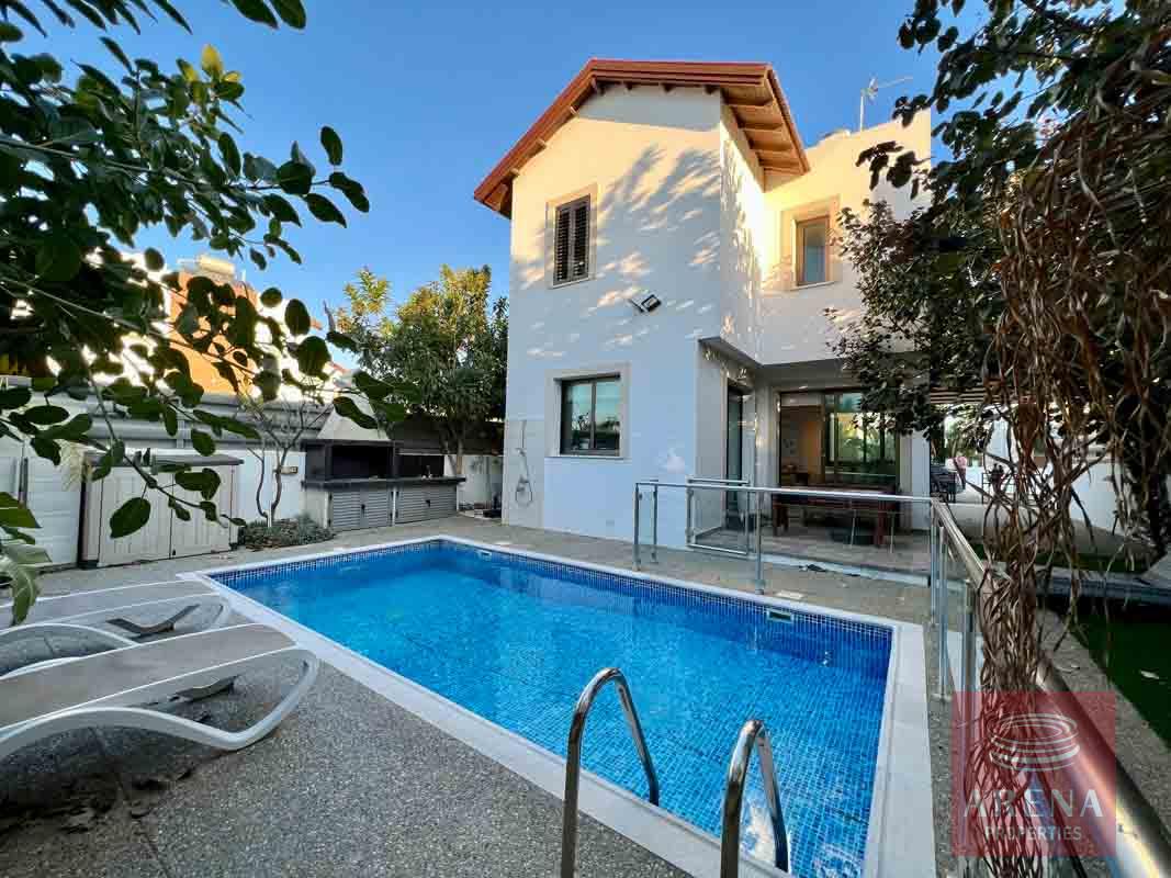 3 bed villa in Ayia Triada