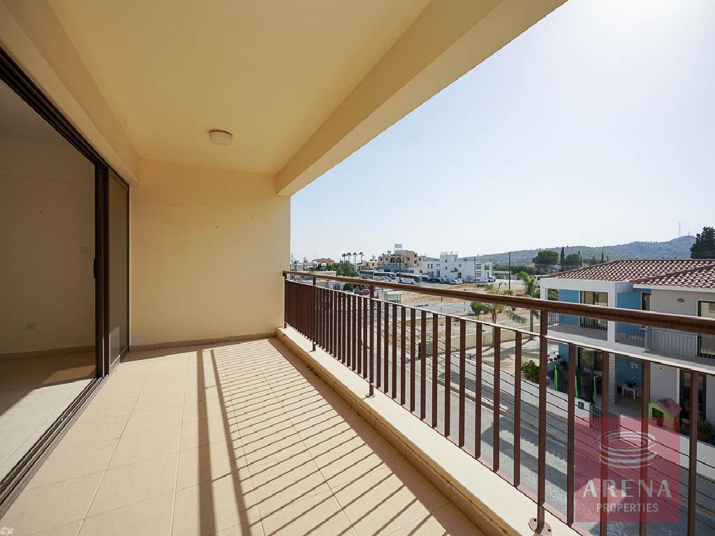 2 BED APT IN ALETHRIKO - BALCONY