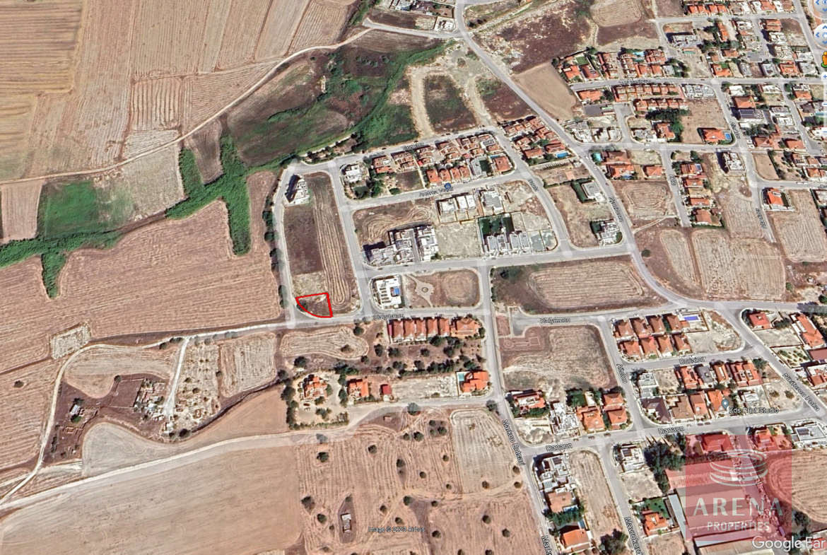 Land in Aradippou