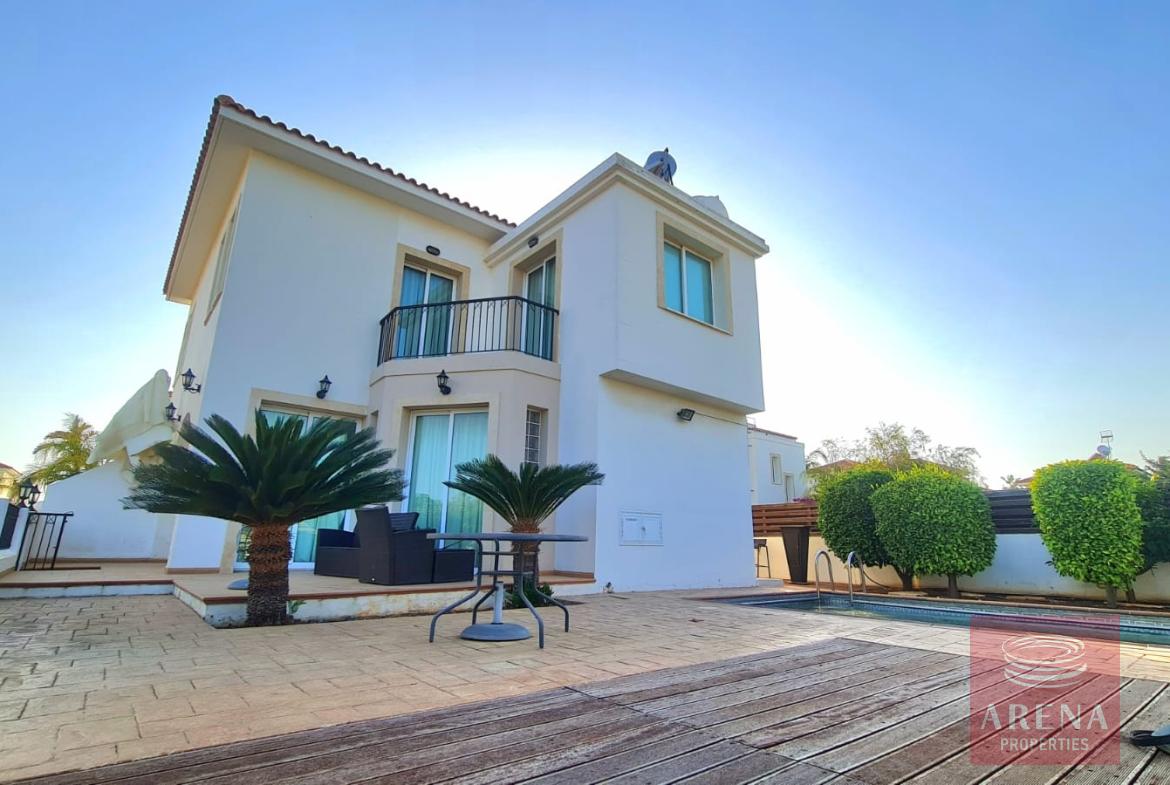 2 bed villa in Pernera for sale
