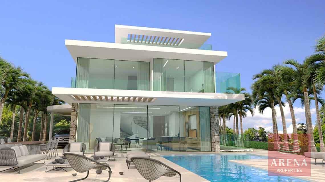 4 bed villa in Ayia Triada to buy