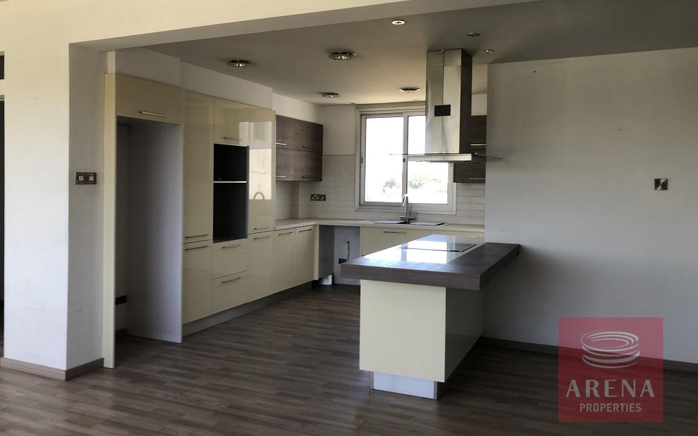 1 BED APT IN ARADIPPOU - KITCHEN