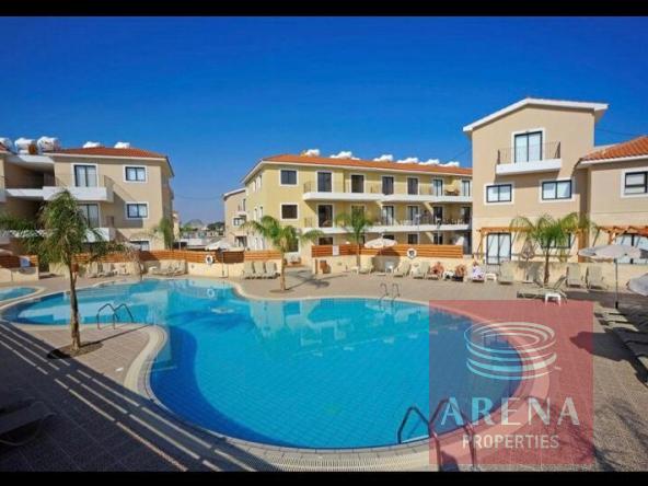 3 bed th for rent