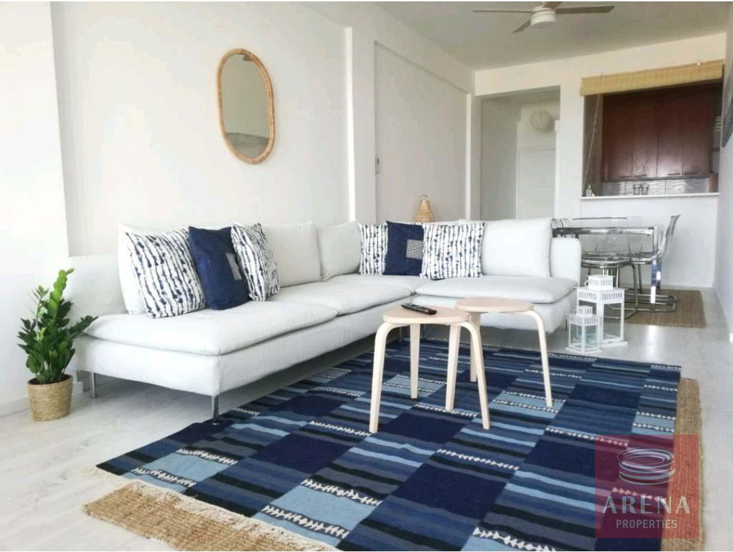 3 bed apt in Makenzie