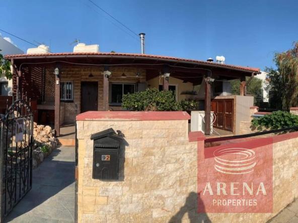 Bungalow for sale in Kamares