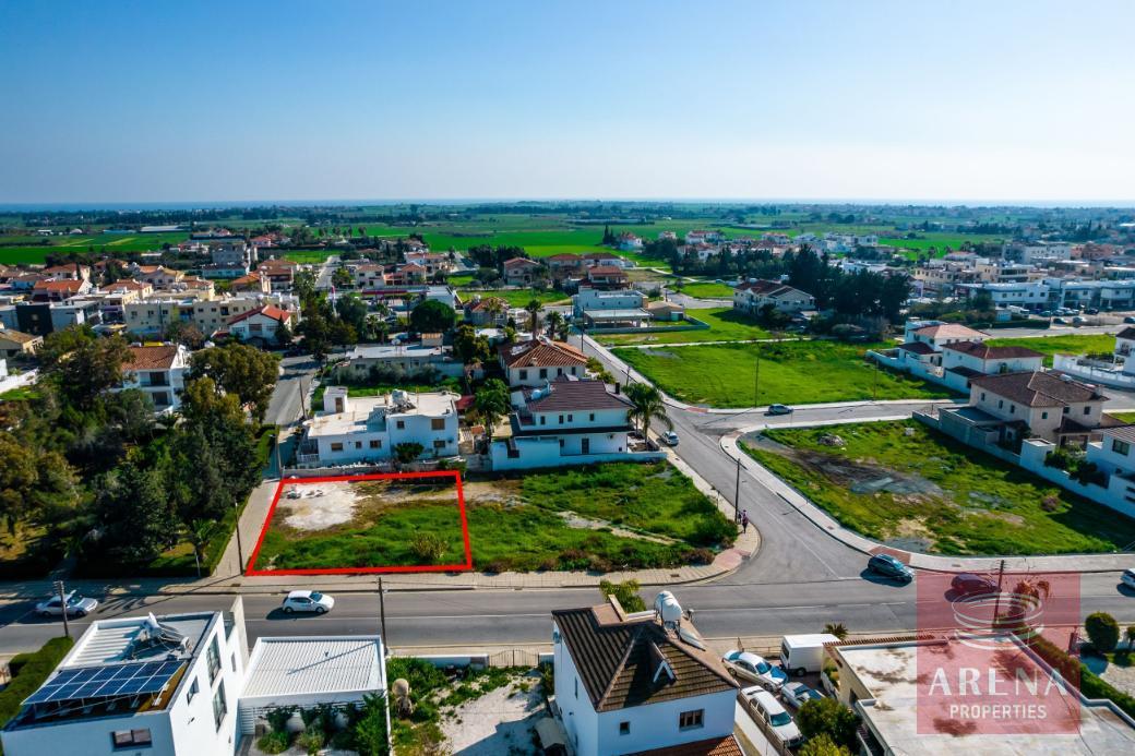 Plot in Kiti